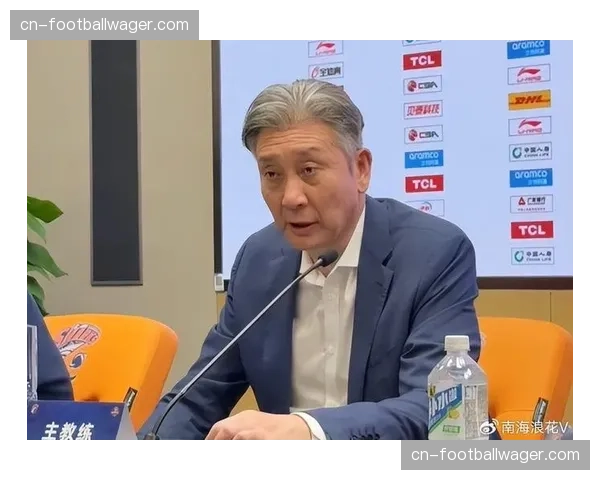 赛后新闻发布会，一位败方主帅坦言：“我们试图匹配他们的强度，但在压迫组织上缺乏细节。”